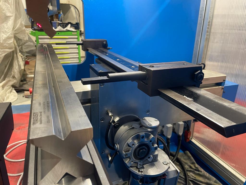 MECOS syncro 30/1250  2001